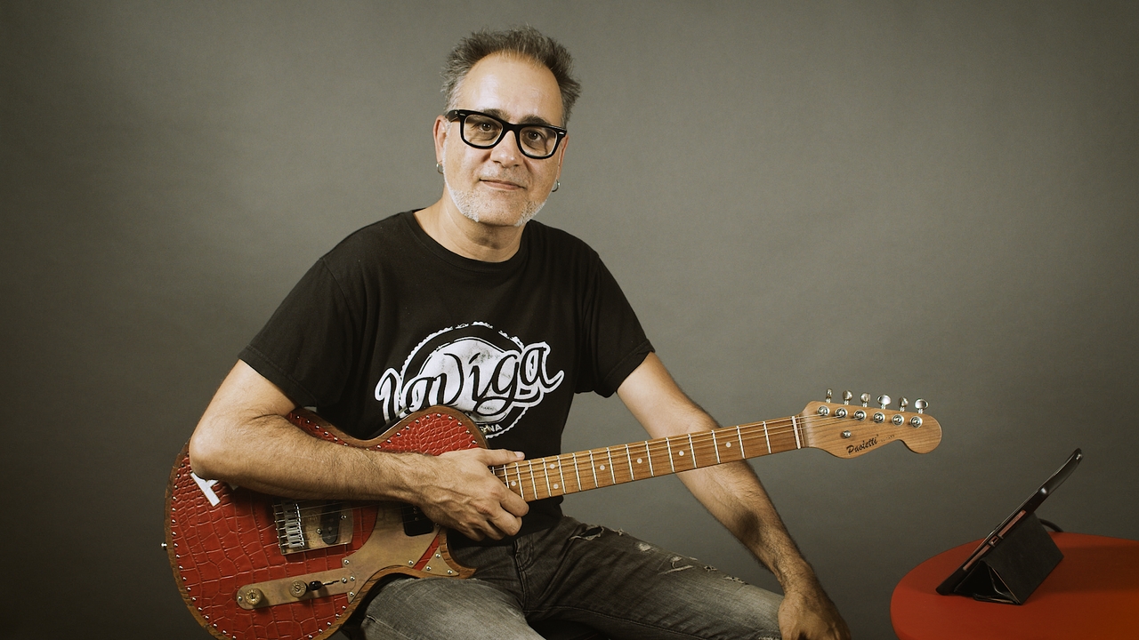 Modos griegos: 3 dedos por cuerda (práctica)