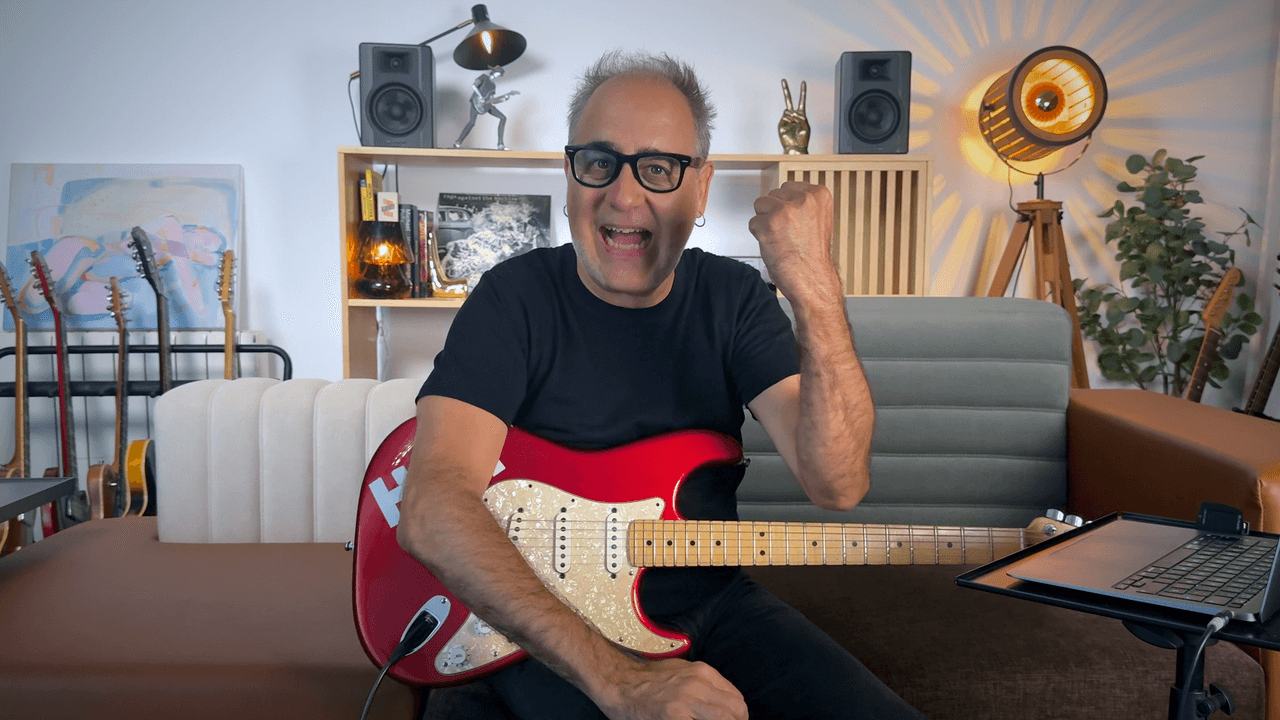 Septiembre 2025: Solista