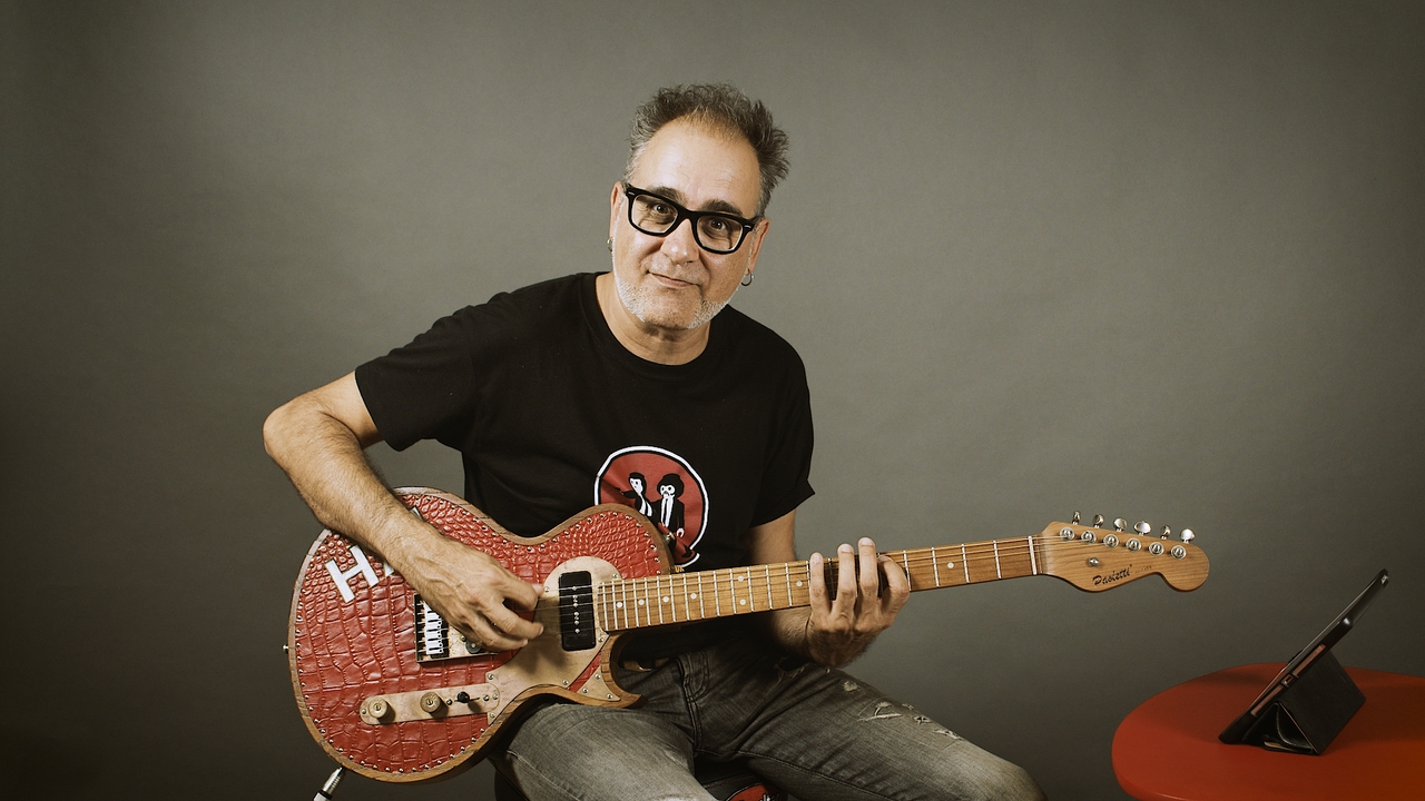 Escala dórica: posiciones 4 y 2 del CAGED