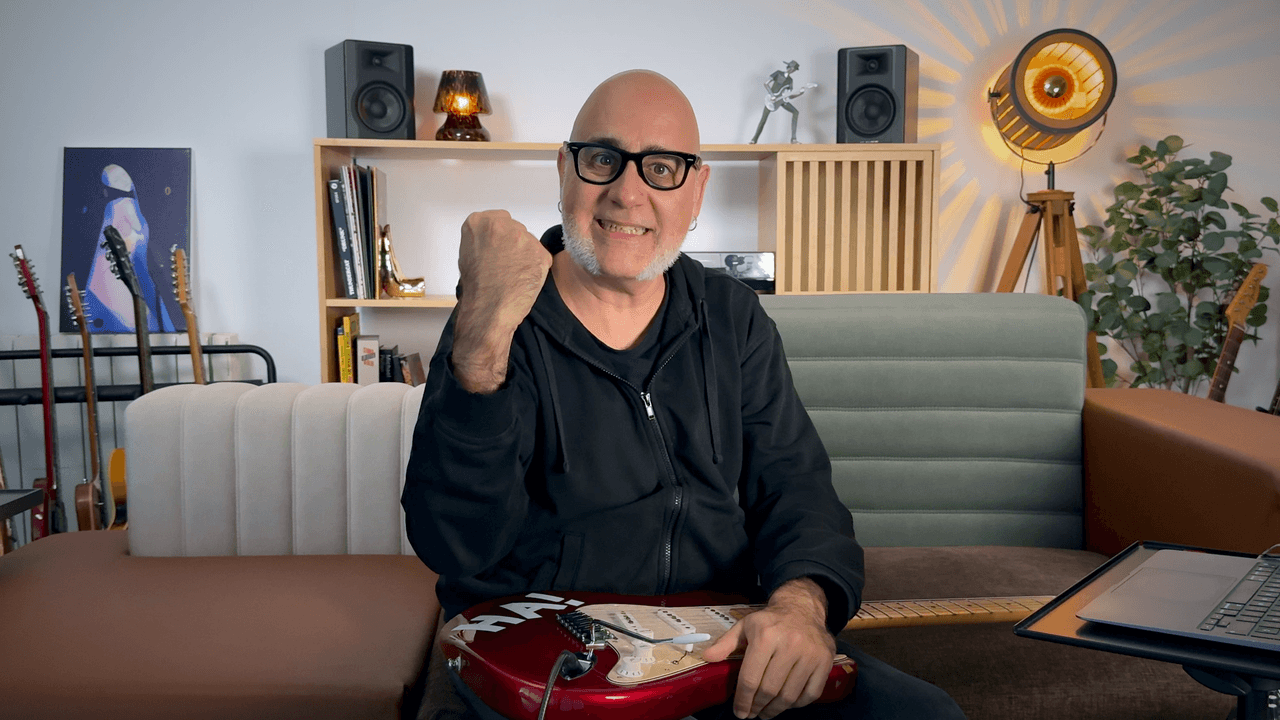 Noviembre 2025: Solista