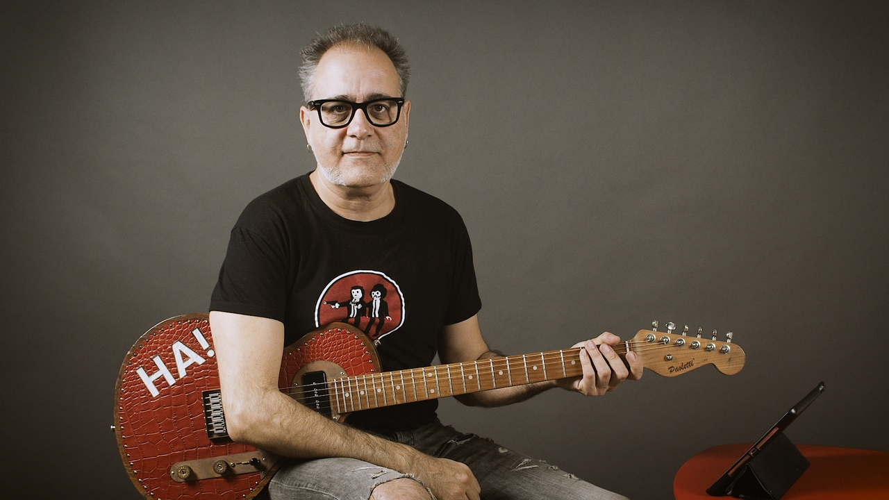 Escala mixolidia: 3 dedos por cuerda