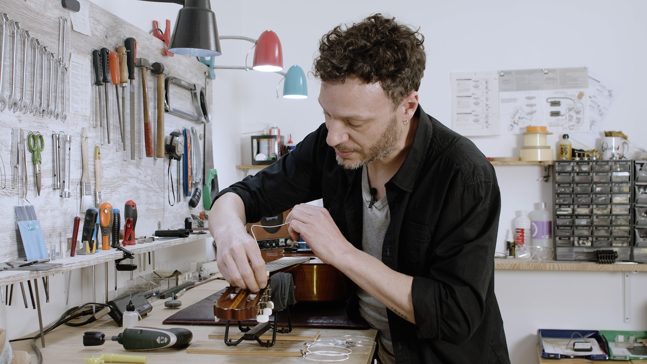 Cambio de cuerdas en la guitarra española