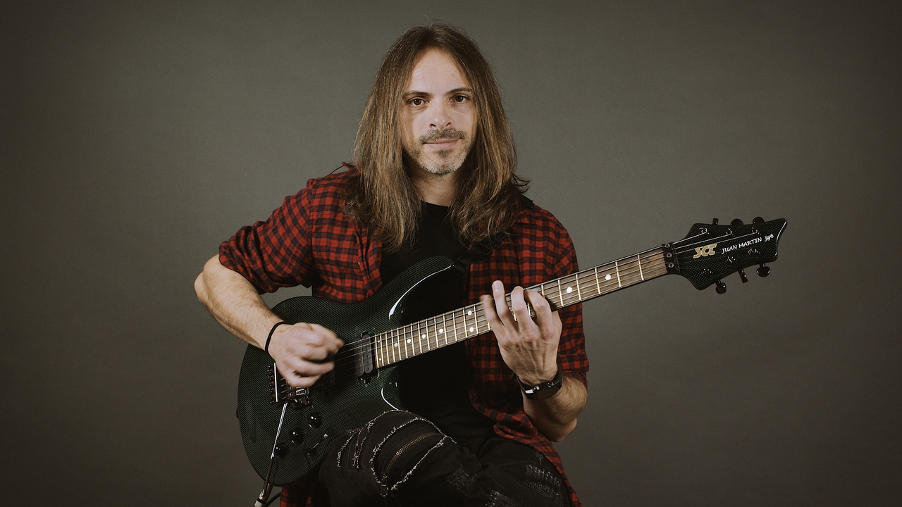 Alternate picking